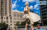 世界上最大的玛丽莲梦露雕像，一览裙底春光