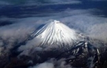 世界上最美的山，新西兰瑙鲁赫伊山犹如魔戒中的末日火山