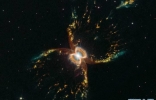 NASA为庆祝哈勃太空望远镜启用29周年 发放最新南蟹状星云Hen 2-104照片 ...