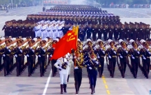 中国和美国的军事实力相对比，两国之间的差距有多大？