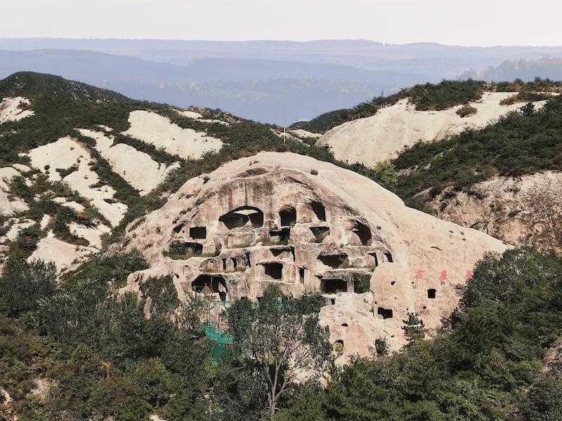 古崖居、银山塔林、京门铁路遗址，探访京郊小众古迹 