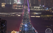 千厮门大桥为何能成为“世界上最大的人行天桥”？秘密在这儿