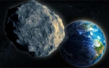 NASA巨型小行星正靠近地球时速已超过了8.2万km每小时
