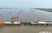 广州这座“世界之最”有新进展！万龙大桥主桥栈桥顺利完成