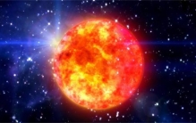 都是核聚变  为什么氢弹瞬间就爆炸  太阳却能持续100亿年