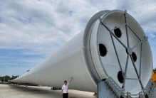 143米，全球最长风电叶片是怎样“炼”成的？